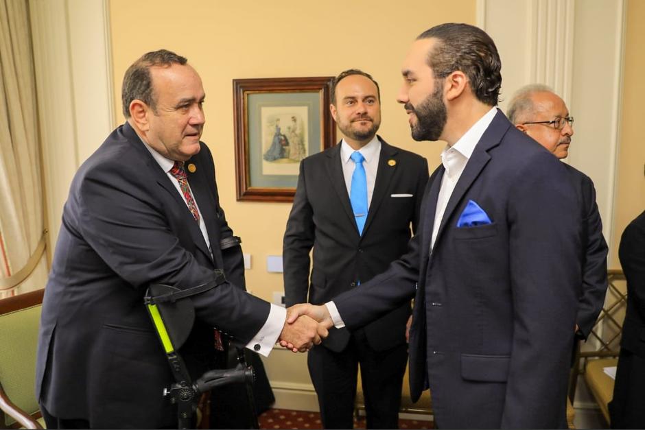 Alejandro Giammattei agradece al Presidente Bukele por ayuda humanitaria para Guatemala alejandro-giammattei-agradece-al-presidente-bukele-por-ayuda-humanitaria-para-guatemala